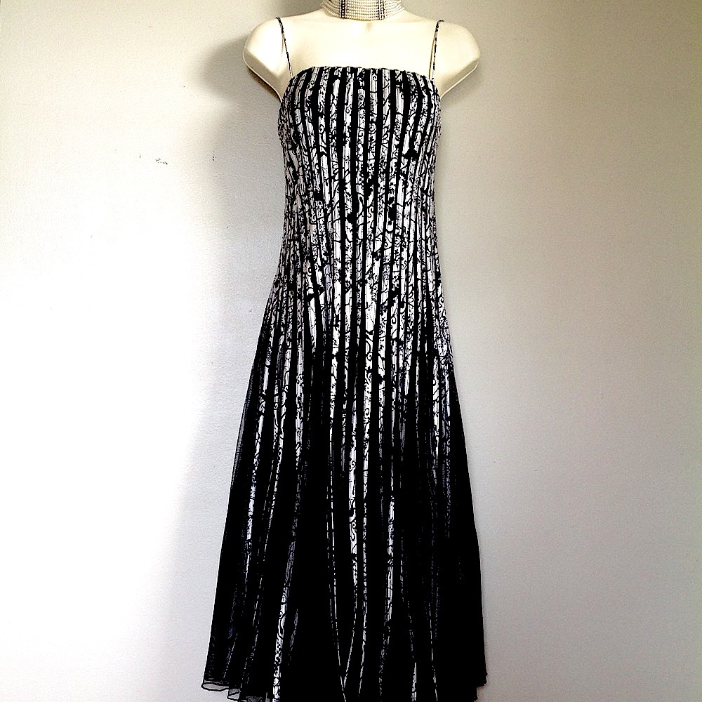 Stunning J S Collection Accordion Pleated Dress